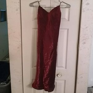 Long shiny and elegant Red formal   231